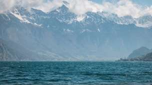 Il lago di Walen e Churfirsten in inverno