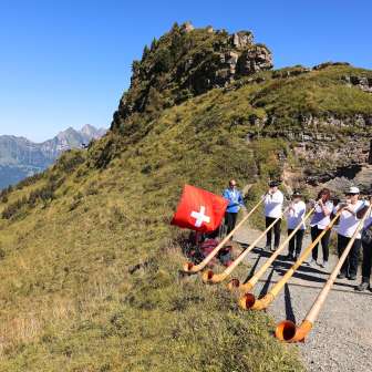 Foto 01   Condizioni meteorologiche splendide sabato in occasione del raduno di corni alpini a Flumserberg