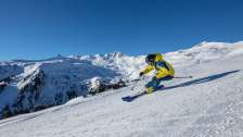 Sciatori sul Flumserberg con vista sullo Spitzmeilen