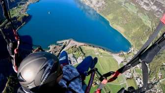 Volo in tandem con il parapendio "Heidiland