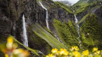 Cascate del Batöni nella valle Weisstannental
