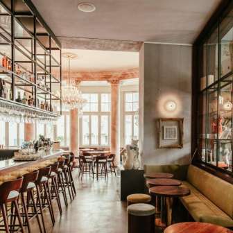 Area bar Heaven