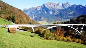 Ponte Tamina