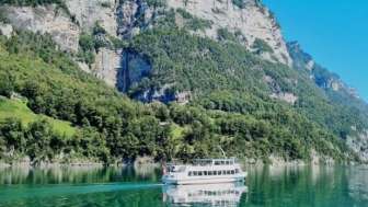 Escursione di piacere al lago