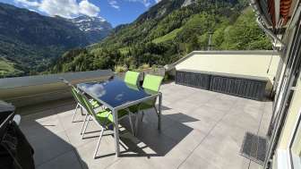 Appartamento con terrazza di 3 1/2 locali con vista lontana