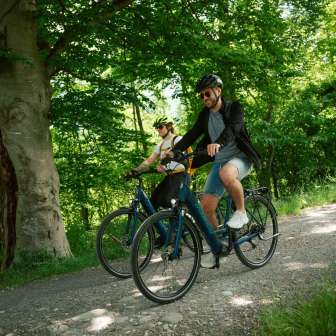 Alla scoperta della regione dell’ Bündner Herrschaft a in e-bike. © Kevin Wildhaber