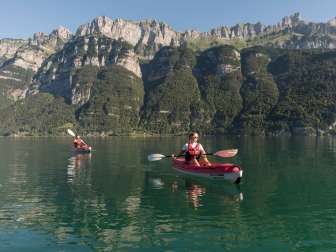 Kayak sul lago di Walen